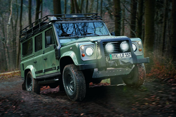 Land Rover ���������� Defender Blaser Edition